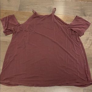 Open shoulder top